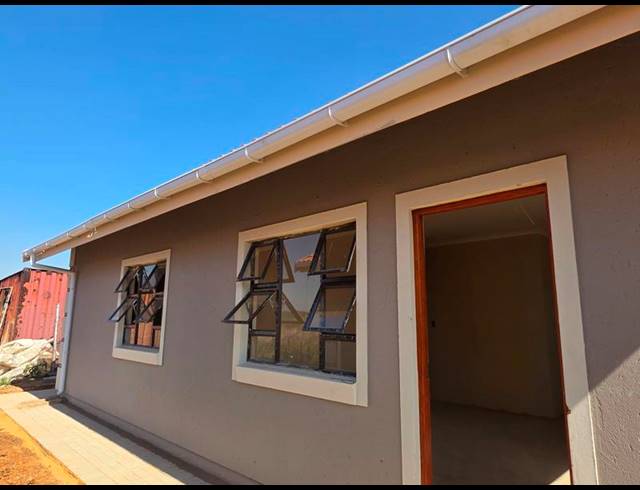 3 BEDROOM HOUSE FOR SALE IN BUHLE PARK